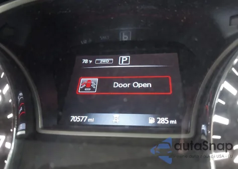 2019 Nissan Pathfinder S z USA, uszkodzony, nr VIN 5N1DR2MM4KC652519